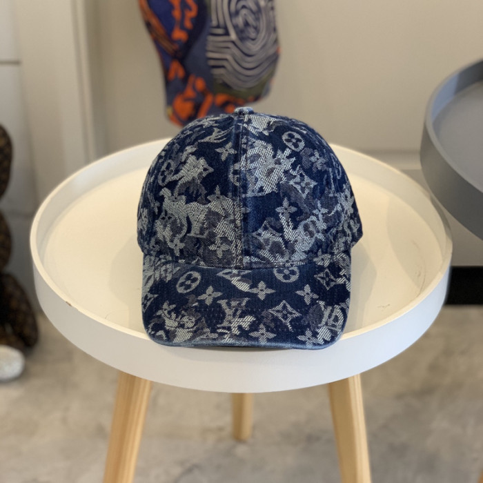 l1vv hat