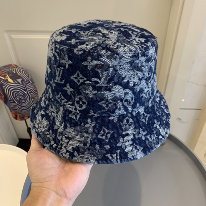 l1vv hat
