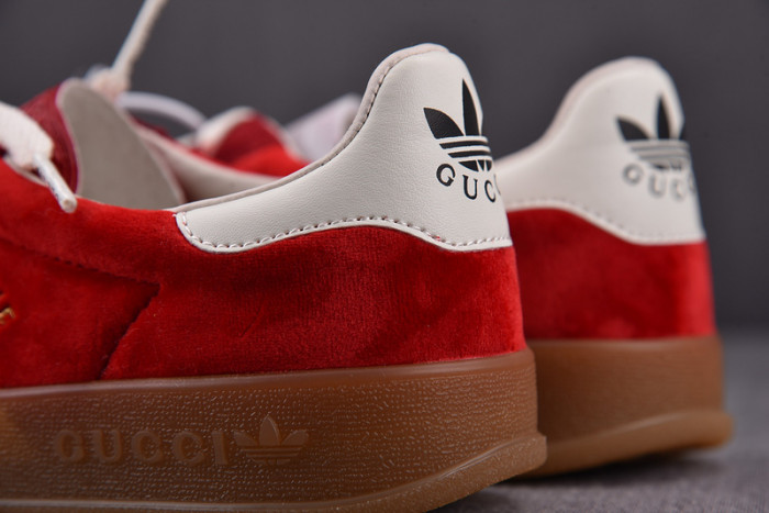 a*d*das x G*u*i1 gazelle