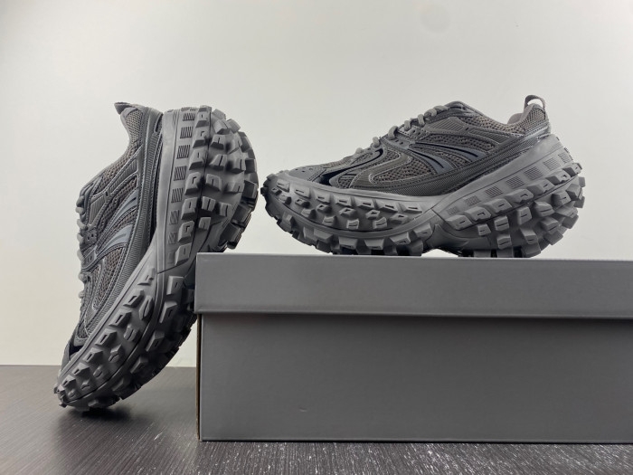 balen defender 685613-w2ra6 3000