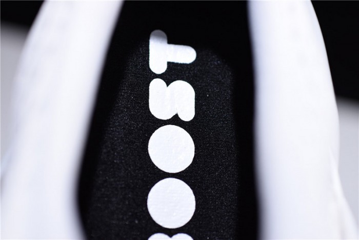 a*d*das ultra boost 1.0 multi-color toe white - bb7800