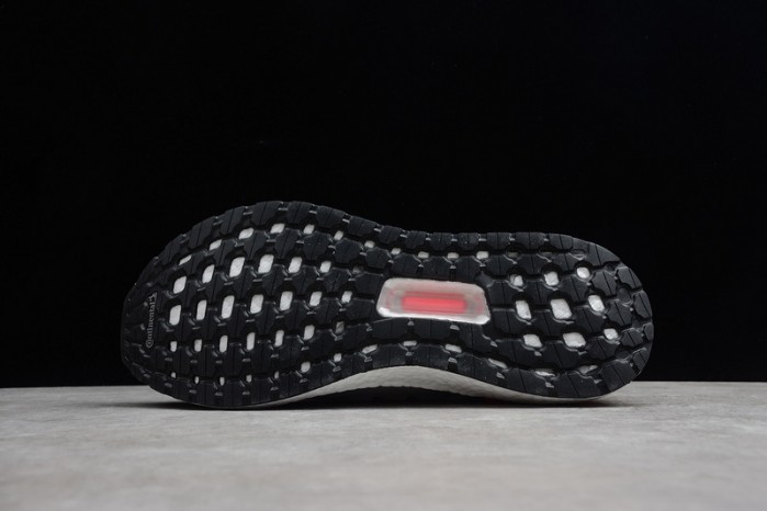 a*d*das ultra boost 2019 cloud white active red - b37703