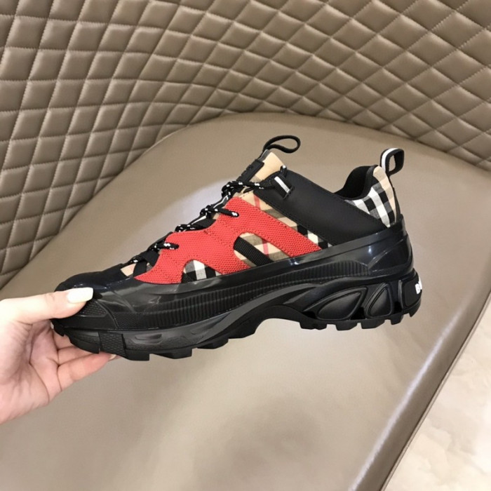 bur*berry sneakers