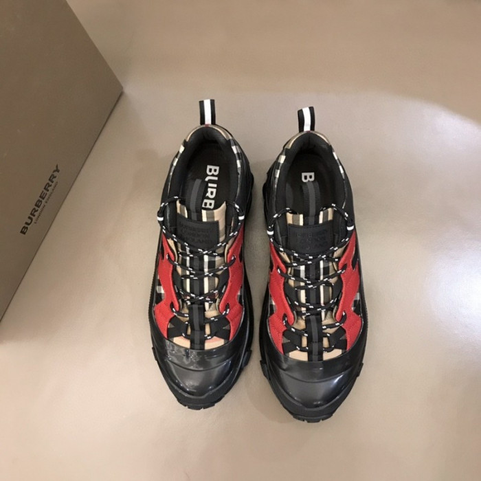 bur*berry sneakers