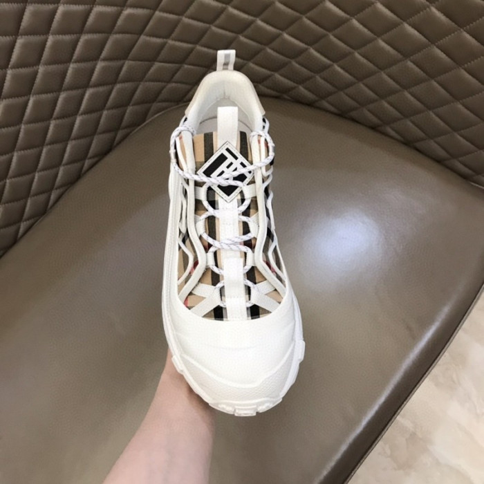 bur*berry sneakers