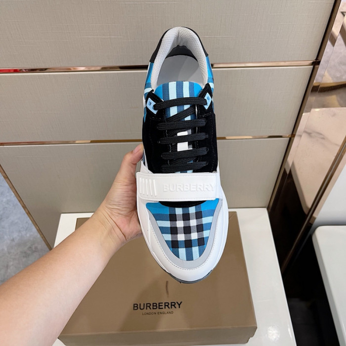 bur*berry sneakers