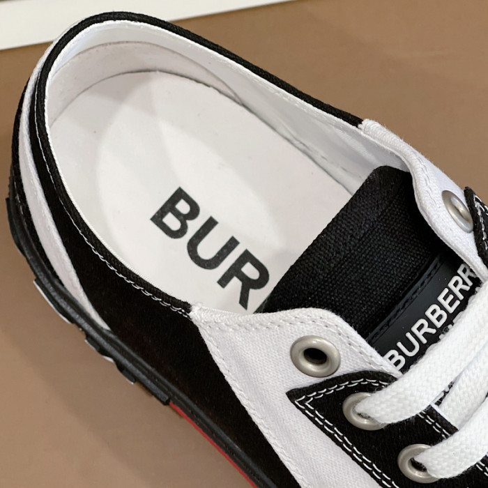 bur*berry sneakers