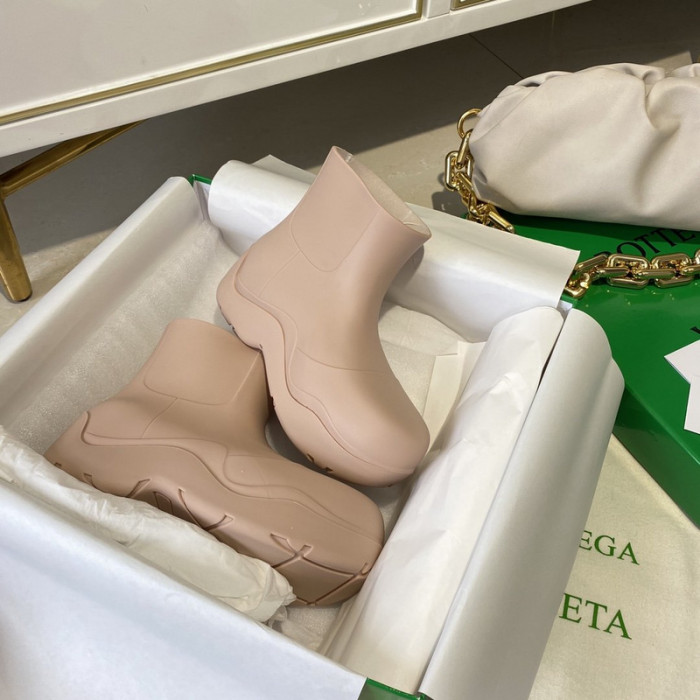 botteg*Ve*ne*ta puddle ankle boot