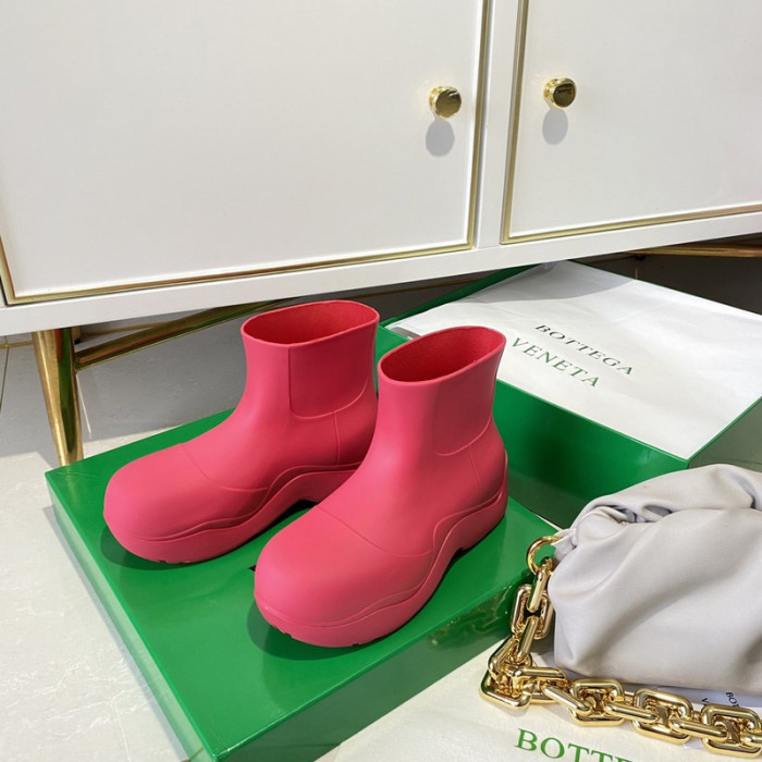 botteg*Ve*ne*ta puddle ankle boot