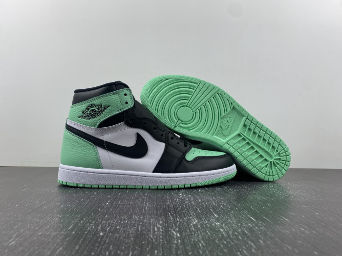 air jordan 1 "green glow" dz5485-130