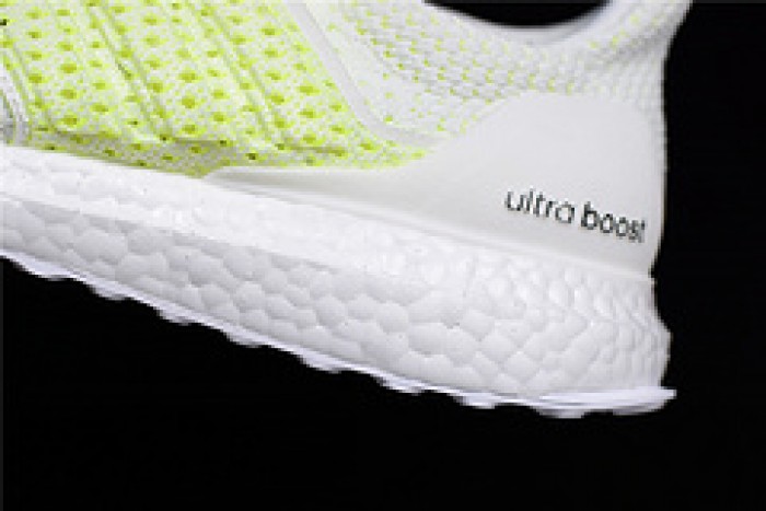 a*d*das ultra boost clima ub4.0 solar yellow aq0481